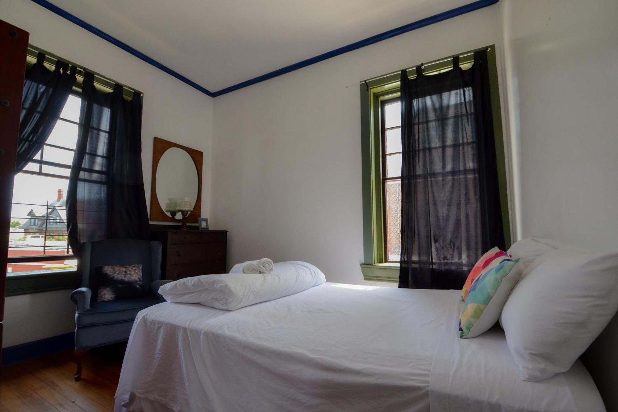 Michie Hostel Providence Eksteriør billede